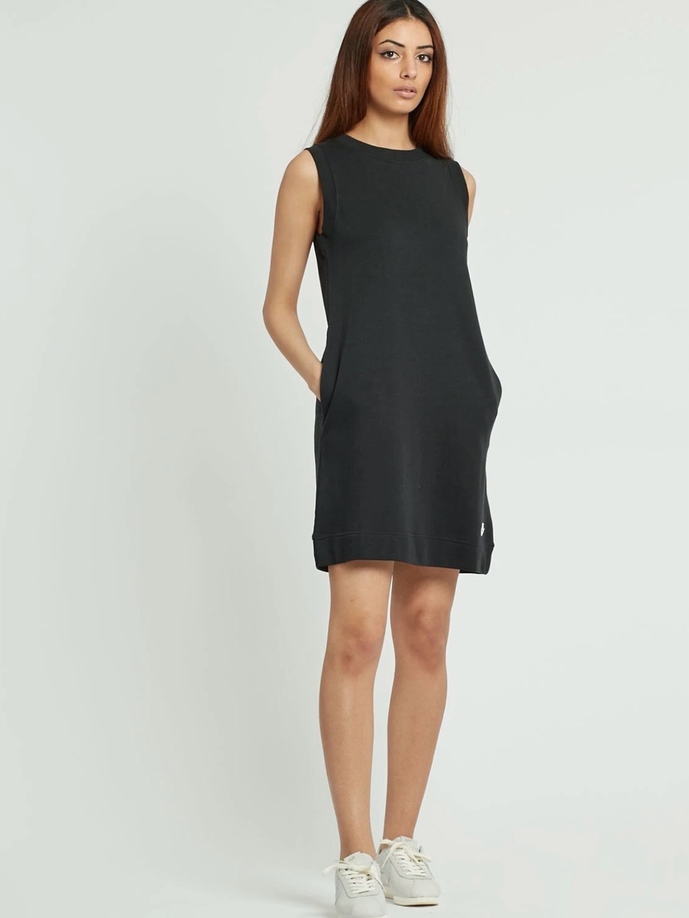 Nike Sportswear Women's Dress Ribbed Trim Terry Sweater  w/Pockets Black Medium